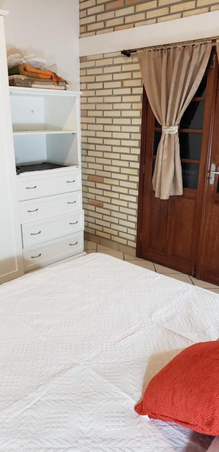 מלון בומבינאס Residencial Costumes Brasileiras מראה חיצוני תמונה